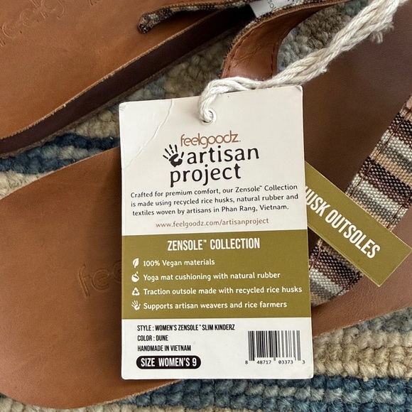 Feelgoodz Brown Leather-Effect Flip Flops with Striped Fabric Straps - Picture 7 of 7